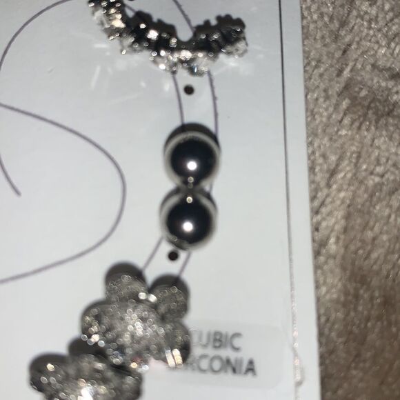 Cubic Zirconia 7 piece set - Picture 4 of 6